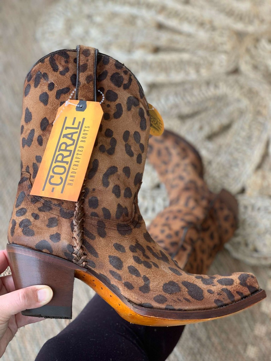 Corral * | Corral Boots Official Corral Brown Leopard Print Woven Ankle Boot A4245